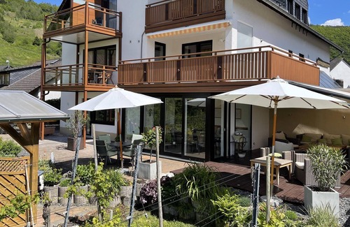 Wolf Cabaña | Double room 4 - guest and wine house Haus Schatzgarten
