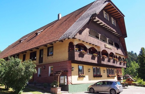 Tennenbronn Apartamento | Double room 5 with shower and WC
