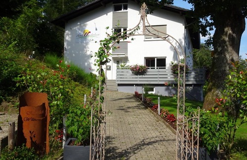 Gernsbach Apartamento | Habitación doble confort con baño privado externo