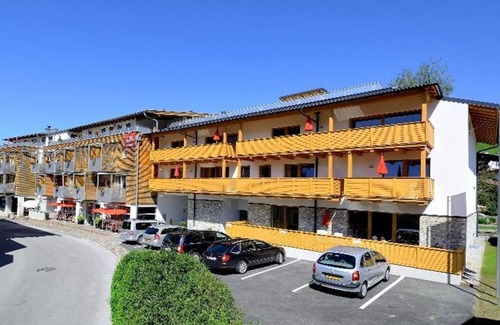 Maria Alm am Steinernen Meer Apartamento | *Double room design half board - AlpenParks Hotel & Apartment Maria Alm