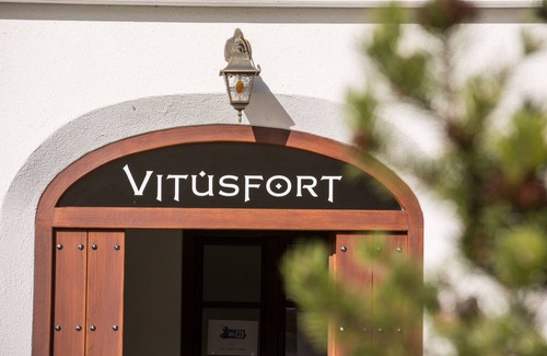 Hopfen am See Apartamento | Double room "Edinburgh" in the Vitusfort house