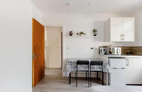 Edmonton Casa | Double Room Edmonton Green, London N9