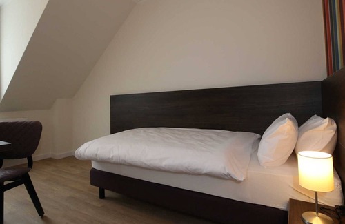 Volmerswerth Casa | Double room - Hotel and Restaurant Fährhaus | km734