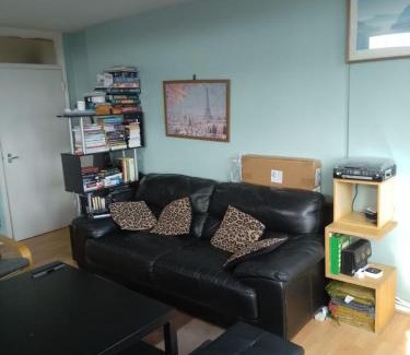 Tooting Casa | Double room in a cosy flat in Tooting