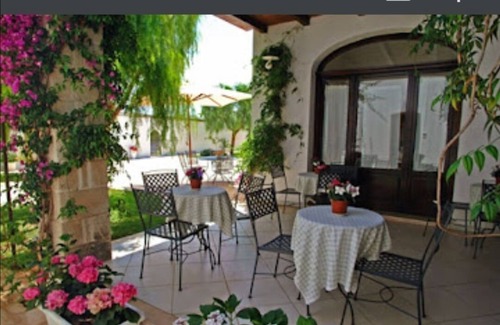 Rosa Marina Cama Y Desayuno | Double Room in Ancient Masseria Near by the sea