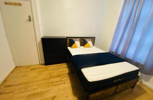 Brent Casa | Double Room in Prime Zone 2 Location