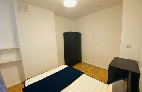 Brent Casa | Double Room in Prime Zone 2 Location