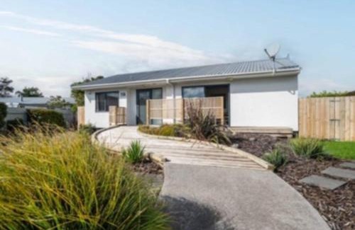 Papamoa Beach Casa | Double Room