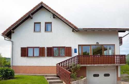 Catrnja Casa | Double Room Smoljanac 14023b