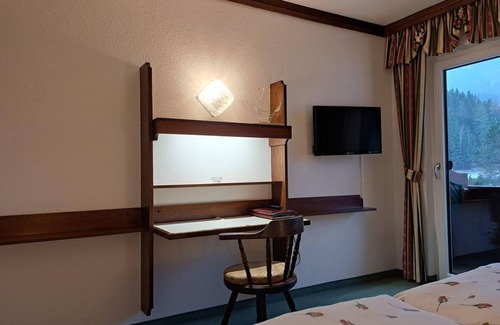 Hinterstoder Hotel | Habitación doble "Sternenhimmel" con ducha / WC - Hotel garni Landhaus Bürtlmair ***