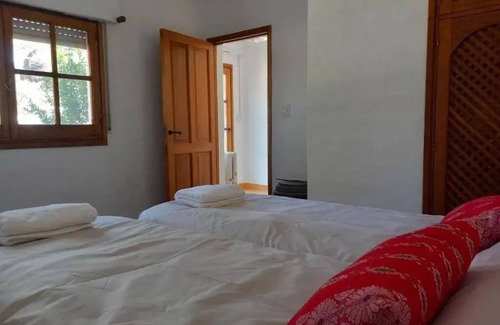 Colonia Barón Cama Y Desayuno | Double Room with Shared Bathroom
