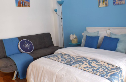 Agios Panteleimonas Apartamento | Double Room With Extra bed - Athens Greek Blue Rooms