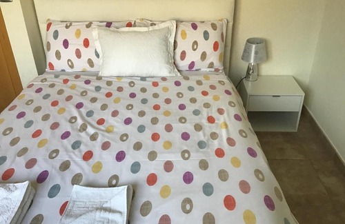 El Albir Cama Y Desayuno | Habitación doble con baño compartido y zonas comunes compartidas R4