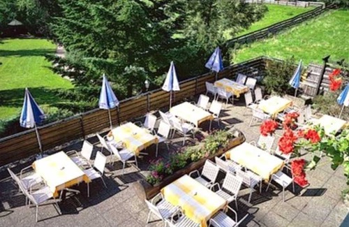 Lindenfels Hotel | Habitación doble con balcón sur 04 - Odenwald star hotel Wiesengrund