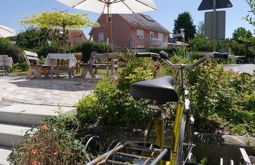 Neufrach Apartamento | Vrbo Property