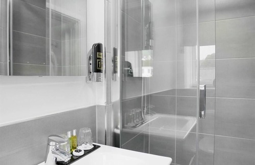 Mumbles Cama Y Desayuno | Habitacion Doble-Superior-Baño en la habitacion