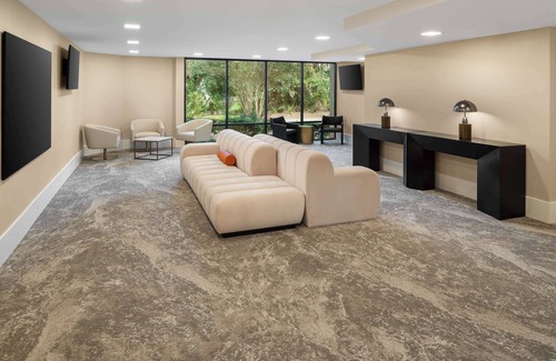 Hilton Head Island Hotel | Grand Hilton Head Inn, Ascend Hotel Collection