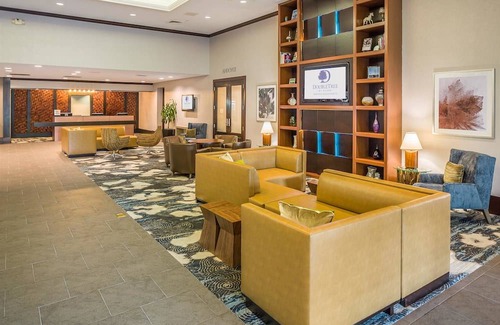 Andover Hotel | DoubleTree by Hilton Hotel Boston-Andover