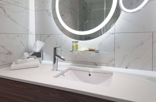 Bath Hotel | Doubletree by Hilton Bath