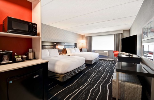 Deadwood Hotel | DoubleTree by Hilton Deadwood at Cadillac Jack's