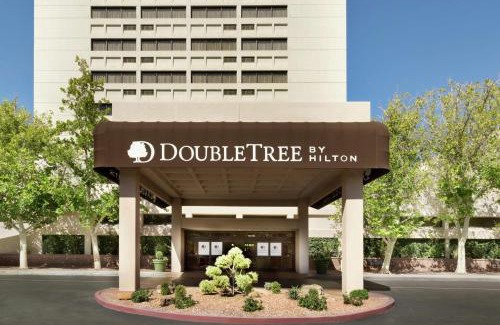 Downtown Albuquerque Hotel | DoubleTree by Hilton Hotel Albuquerque