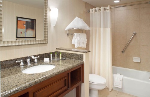 Downtown Albuquerque Hotel | DoubleTree by Hilton Hotel Albuquerque