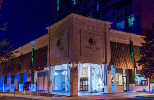 Capitol Hill Hotel | DoubleTree by Hilton Hotel Tallahassee
