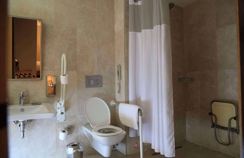 Pendik District Hotel | DoubleTree by Hilton Hotel Istanbul - Tuzla