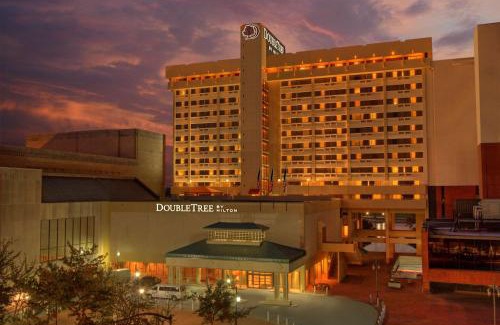 Downtown Little Rock Hotel | DoubleTree by Hilton Little Rock