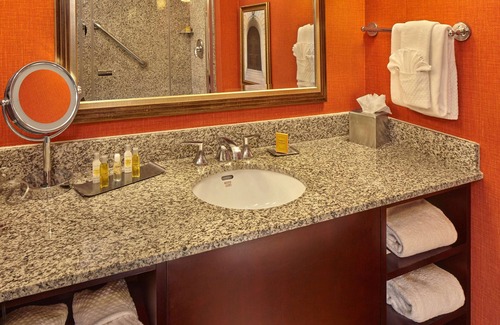 Downtown Little Rock Hotel | DoubleTree by Hilton Little Rock