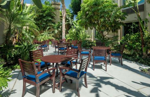 Commerce Hotel | DoubleTree by Hilton Los Angeles/Commerce