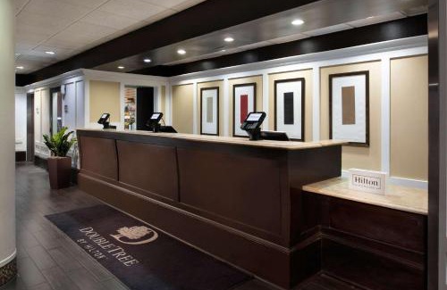 Downtown Memphis Hotel | DoubleTree by Hilton Memphis Downtown