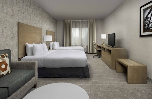 Salem Hotel | Doubletree by Hilton Salem