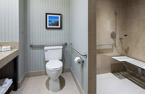 Carmel Valley Hotel | DoubleTree by Hilton San Diego - Del Mar