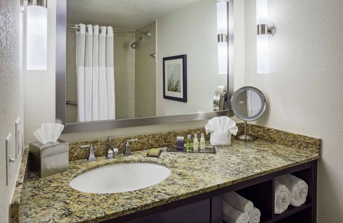 San Antonio Hotel | DoubleTree by Hilton San Antonio Downtown