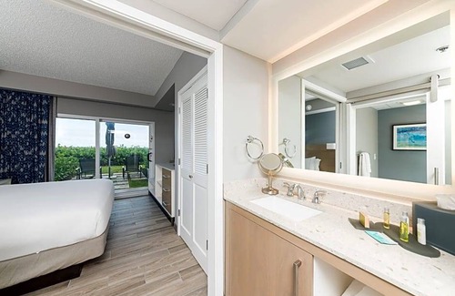 Ocean Park Hotel | DoubleTree Suites by Hilton Melbourne Beach Oceanfront