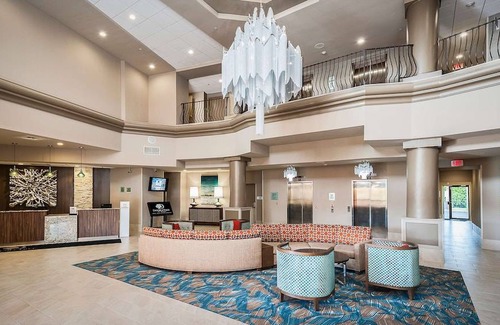 West Palm Beach Hotel | DoubleTree by Hilton West Palm Beach Airport