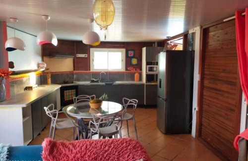 Sainte-Luce Apartamento | Douceur des Hauteurs bas de villa, piscine privée