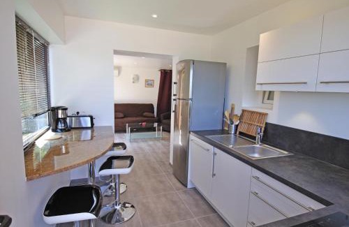 Porticcio Apartamento | Douceur du soir - Duplex 45m2 - Terrasse - Jardinet - Wifi fibre - Plage à pied