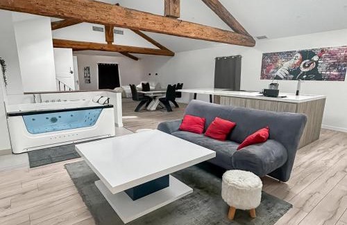 Clermont-l'Herault Apartamento | Douceur et détente Balneo