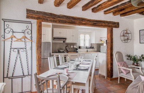 Isles-les-Villenoy Casa | 70 m² Casa ∙ 2 habitaciones ∙ 6 personas