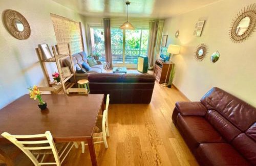Ramonville-Saint-Agne Apartamento | " Douceur Jasmin " Balcon - 7 pers - Wifi - TV
