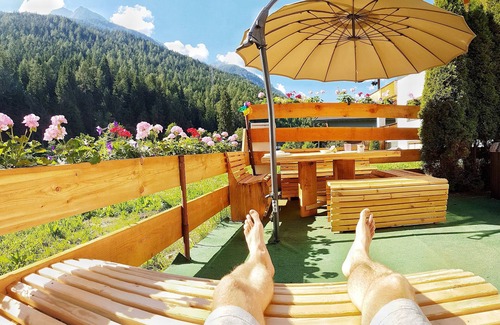Medraz Chalet De Esquí | Doug's Mountain Getaway - 'Exclusive Mega Chalet' (The Full Monty)