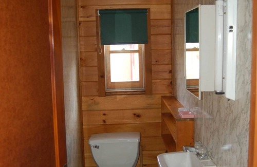 Hammond Casa | Douglas Cottage, Douglas Cottage at Camp Caledonia