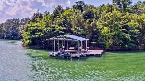 Sevierville Casa | Douglas Lake Lodge in the Smoky Mountains