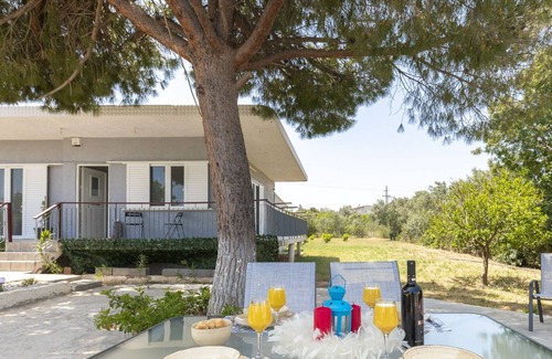 Spata-Artemida Cabaña | Doukas House Cottage with vineyard, Artemis