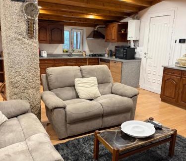 Cabanas de Baixo Casa | Douro Guest House