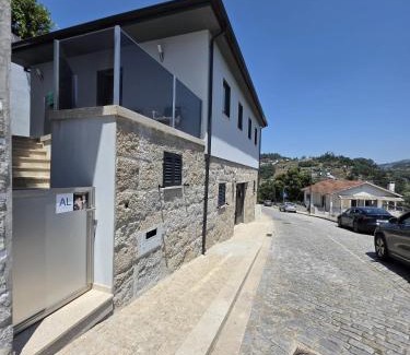 Cinfaes Casa | Douro Valley - Casa do Padrinho
