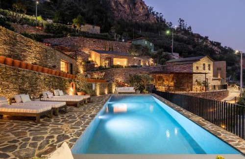 Sebolido Casa | DOURWIN - Riverside Suites - Adults Only