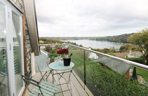 Dittisham Cabaña | Dove Cottage, DITTISHAM